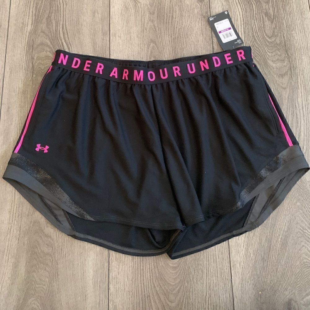 Under Armour woman’s play up 3.0 shorts Trico